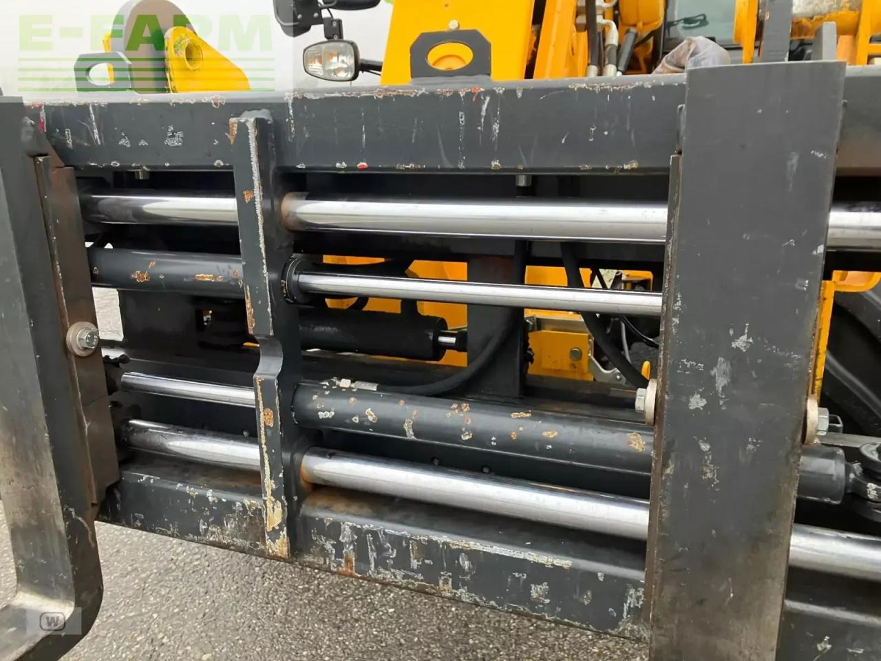 Manipulador telescópico JCB 541-70 agri plus: foto 12