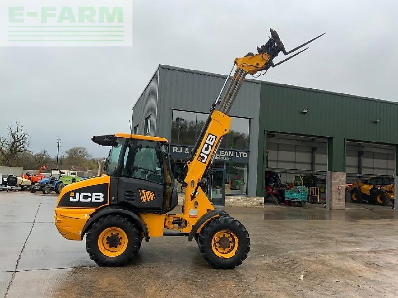 JCB tm220 agri telehandler (st25185) - Cargadora de ruedas: foto 1 JCB tm220 agri telehandler (st25185) - Cargadora de ruedas: foto 1
