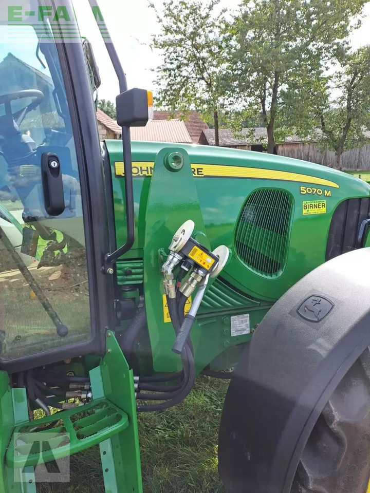John Deere 5070m 5070 m 47900€ - Tractor: foto 2 John Deere 5070m 5070 m 47900€ - Tractor: foto 2