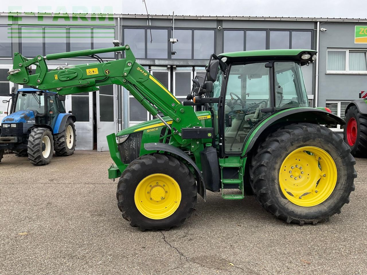 John Deere 5090R - Tractor: foto 1 John Deere 5090R - Tractor: foto 1