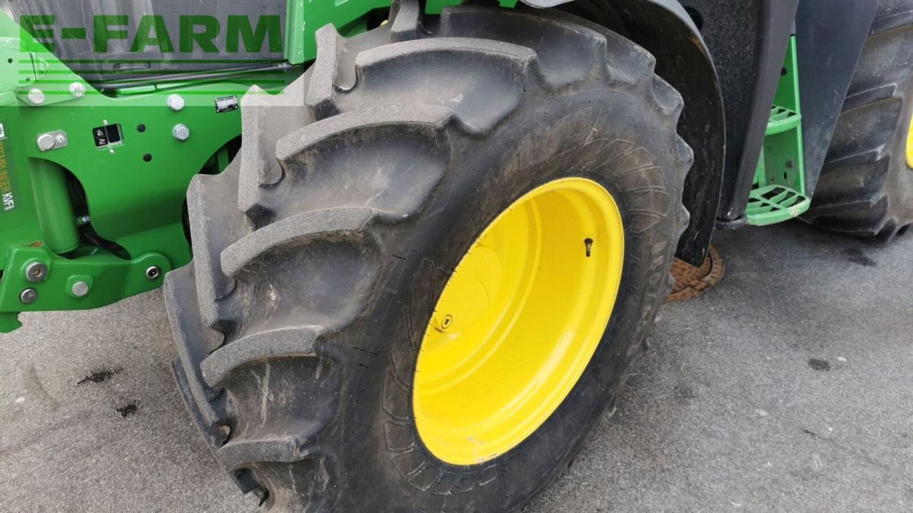 Tractor John Deere 6100m: foto 18