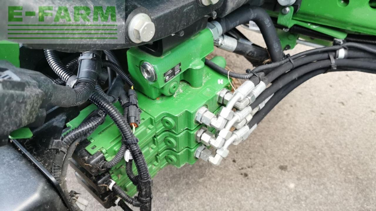 Tractor John Deere 6100m: foto 19
