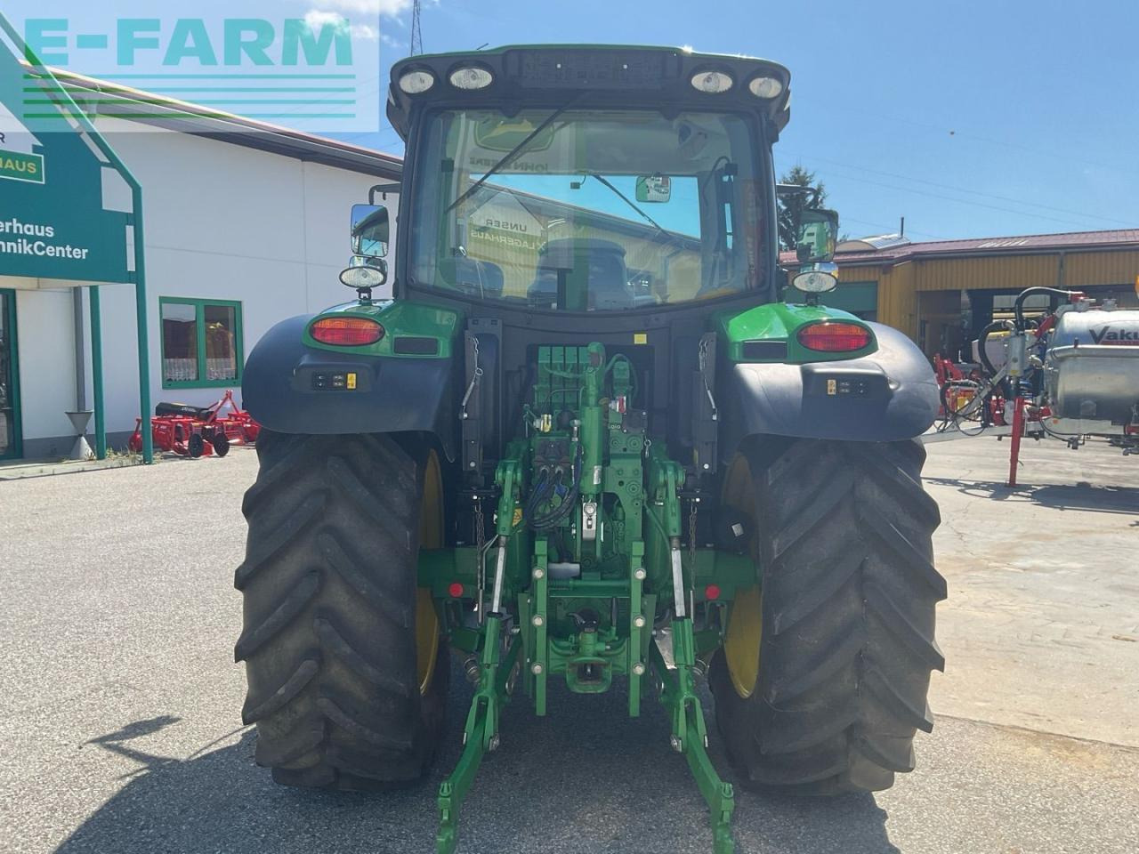 Tractor John Deere 6110R: foto 7