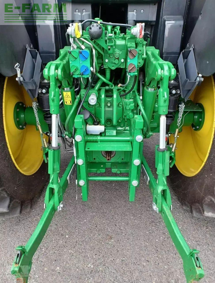 Tractor John Deere 6120m: foto 7 Tractor John Deere 6120m: foto 7