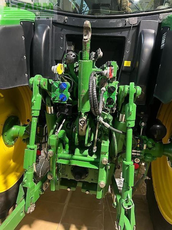 John Deere 6125r ultimate - Tractor: foto 3 John Deere 6125r ultimate - Tractor: foto 3
