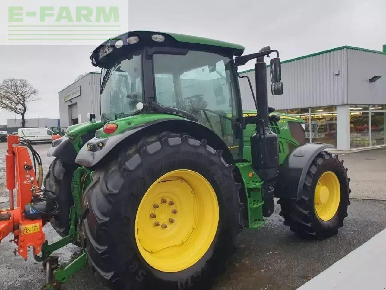 John Deere 6135r - Tractor: foto 5 John Deere 6135r - Tractor: foto 5
