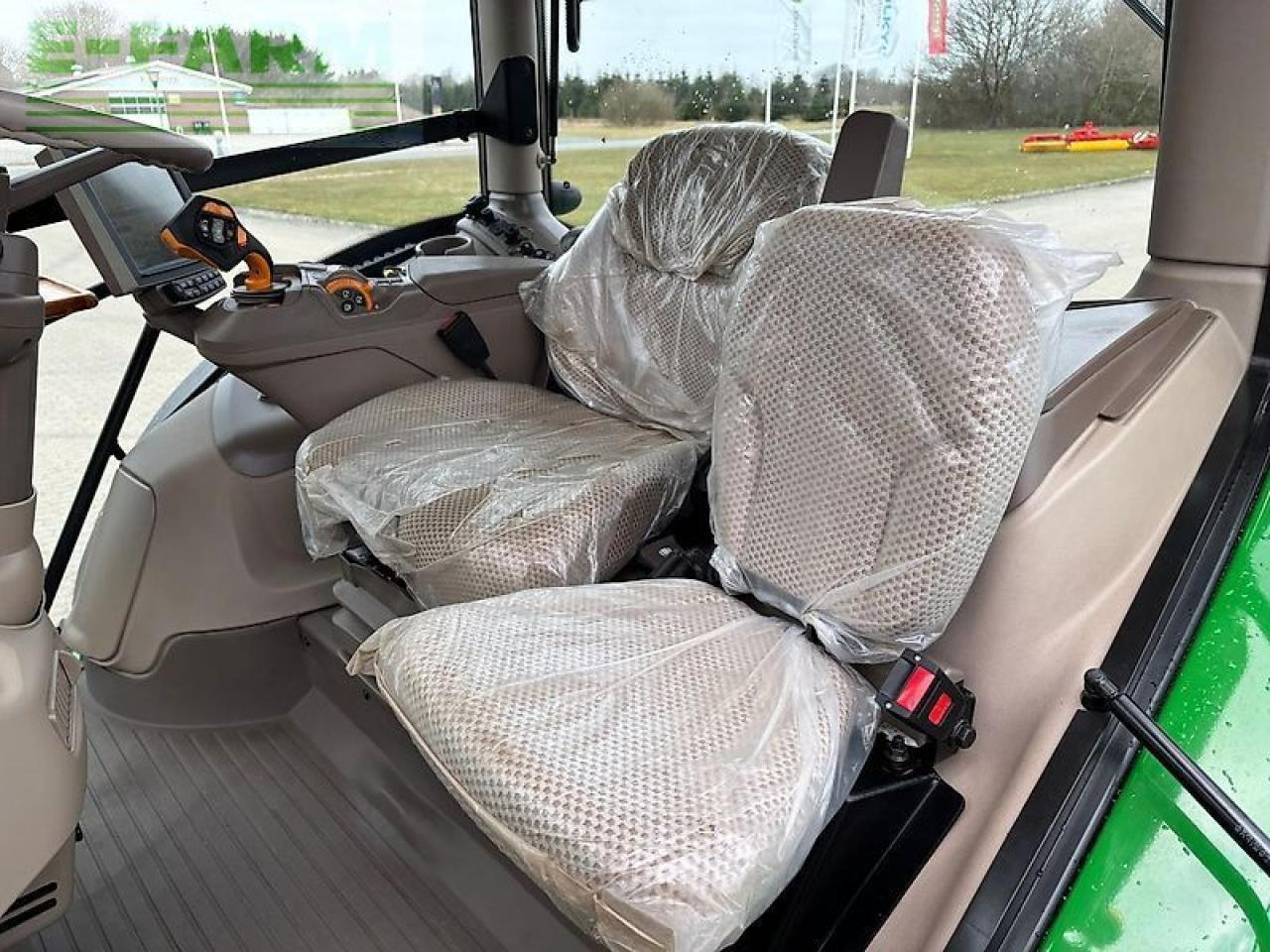 John Deere 6145r - Tractor: foto 4 John Deere 6145r - Tractor: foto 4