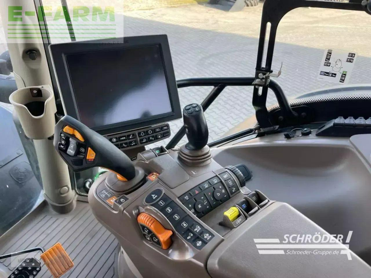 John Deere 6175 r - Tractor: foto 4 John Deere 6175 r - Tractor: foto 4