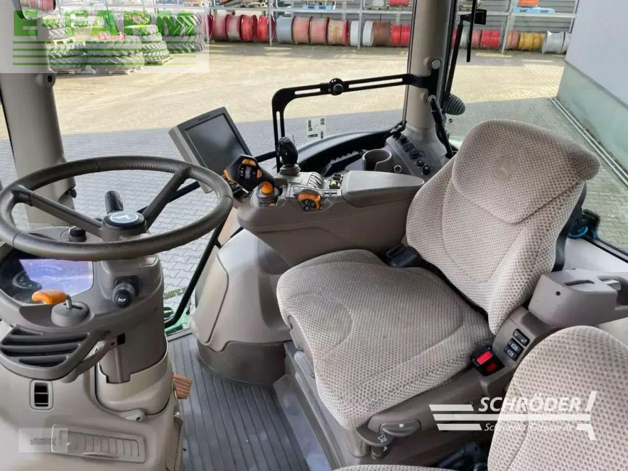 John Deere 6175 r - Tractor: foto 2 John Deere 6175 r - Tractor: foto 2