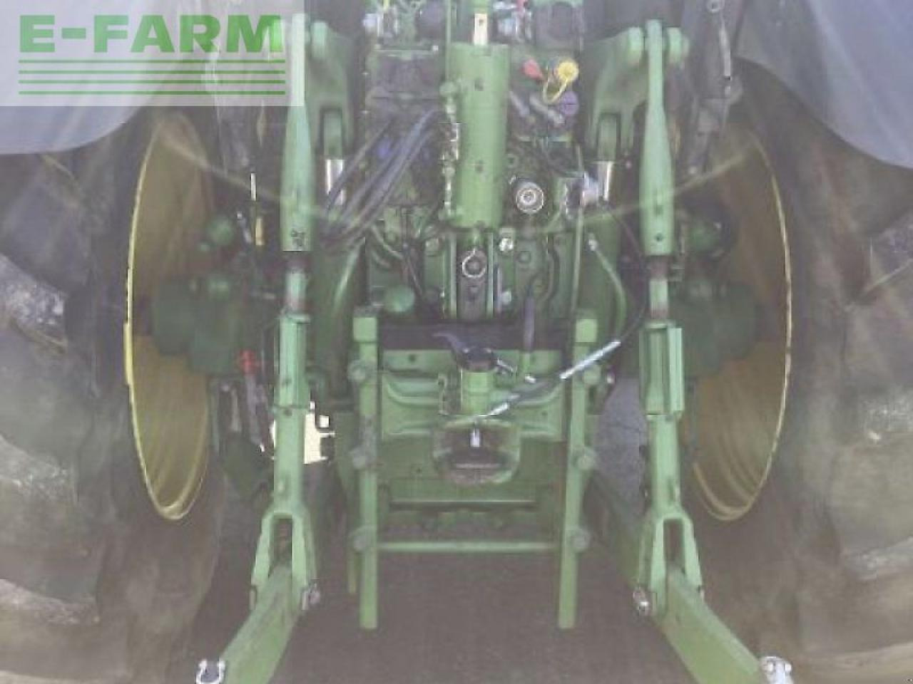 John Deere 6195r - Tractor: foto 5 John Deere 6195r - Tractor: foto 5