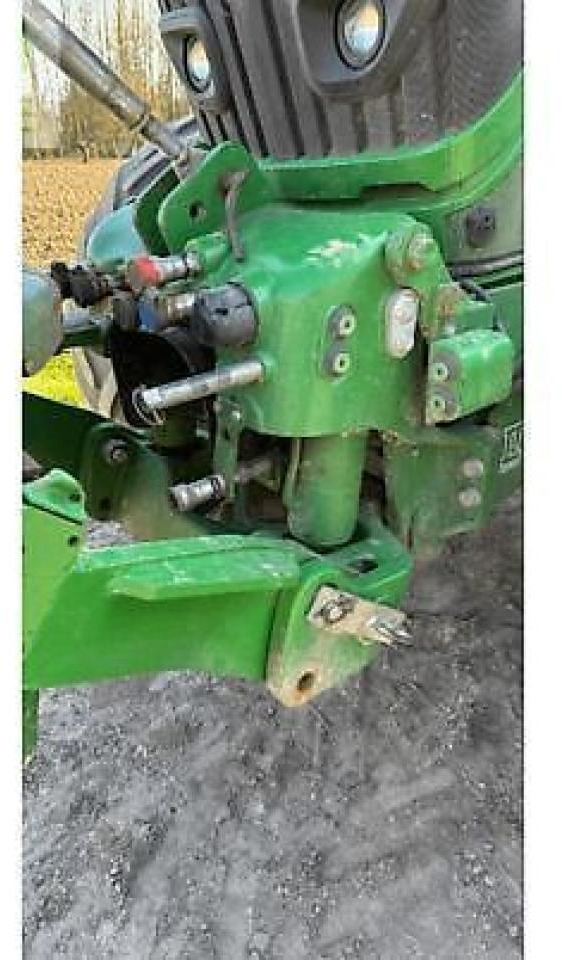 John Deere 6195r - Tractor: foto 4 John Deere 6195r - Tractor: foto 4