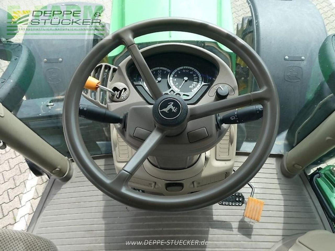 Tractor John Deere 6195r: foto 13