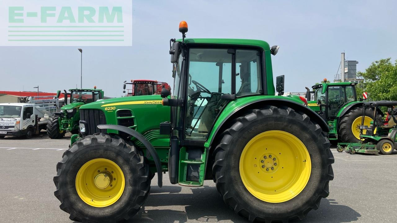 John Deere 6230 P - Tractor: foto 2 John Deere 6230 P - Tractor: foto 2