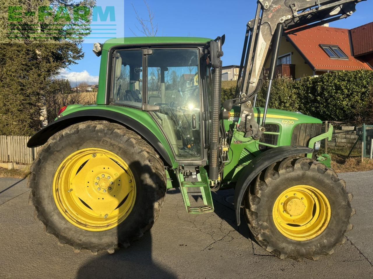 John Deere 6230 premium - Tractor: foto 4 John Deere 6230 premium - Tractor: foto 4