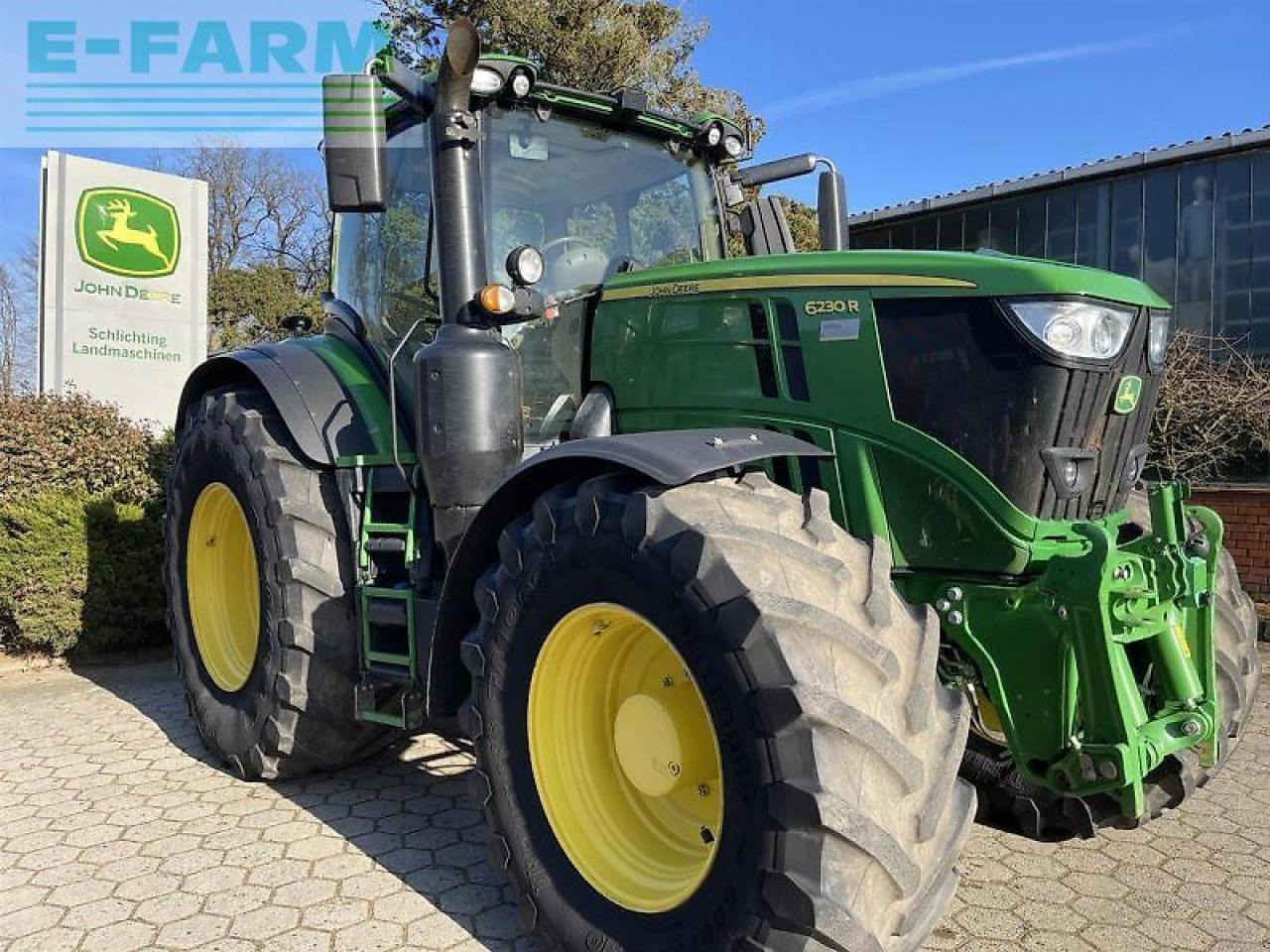 John Deere 6230r comandpro 50km at vorb. - Tractor: foto 1 John Deere 6230r comandpro 50km at vorb. - Tractor: foto 1
