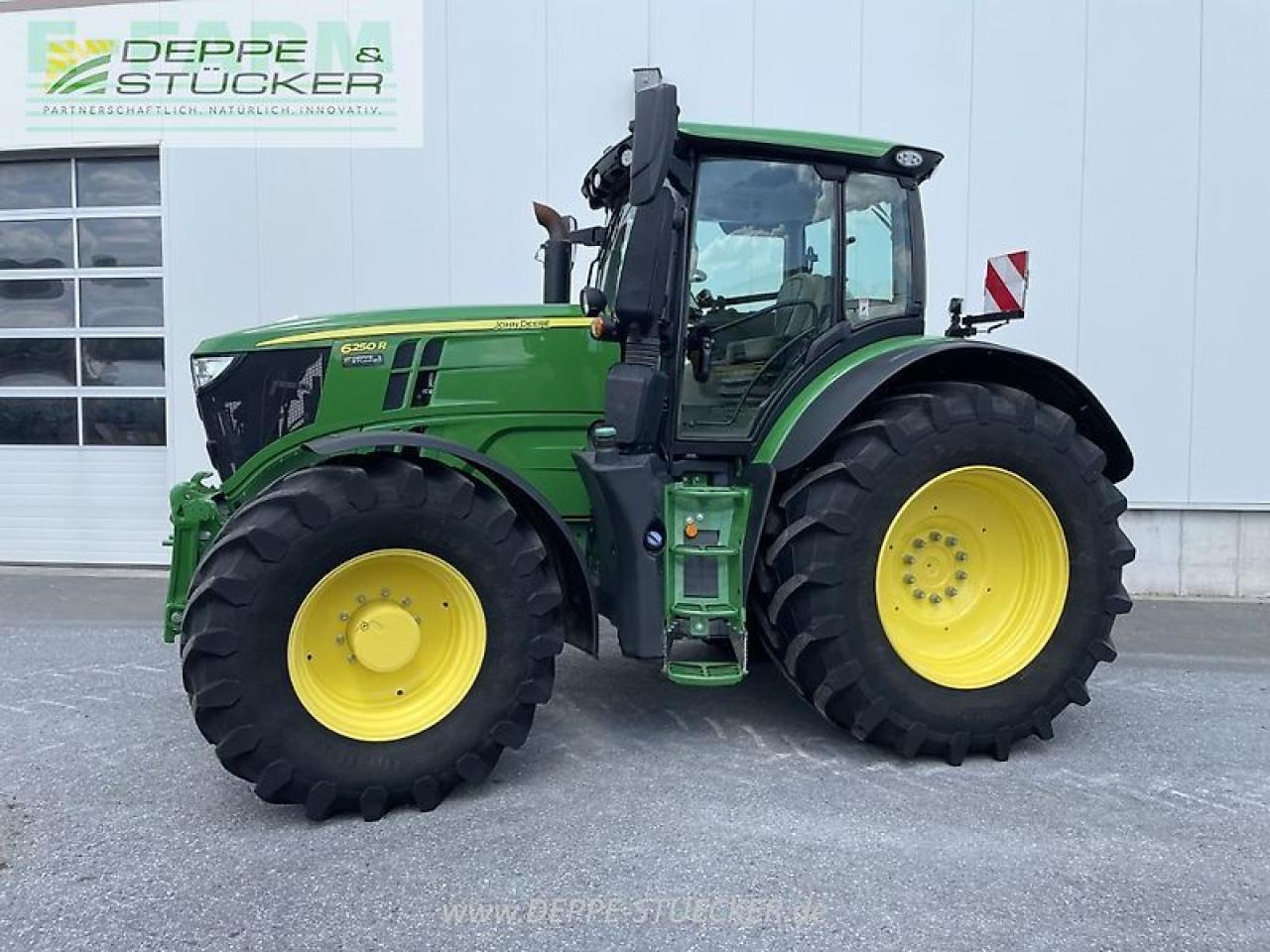 Tractor John Deere 6250r: foto 12 Tractor John Deere 6250r: foto 12