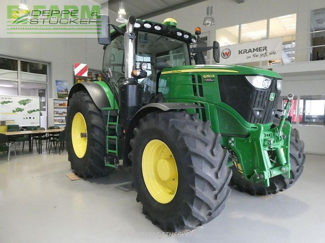 John Deere 6250r - Tractor: foto 3 John Deere 6250r - Tractor: foto 3