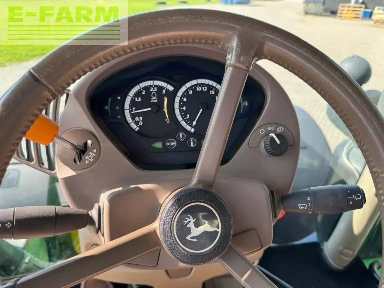 John Deere 6250r - Tractor: foto 2 John Deere 6250r - Tractor: foto 2