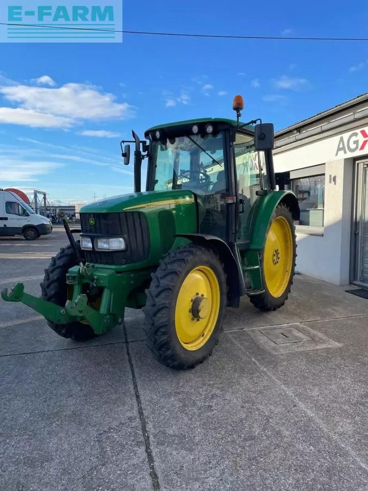 John Deere 6320 premium - Tractor: foto 4 John Deere 6320 premium - Tractor: foto 4