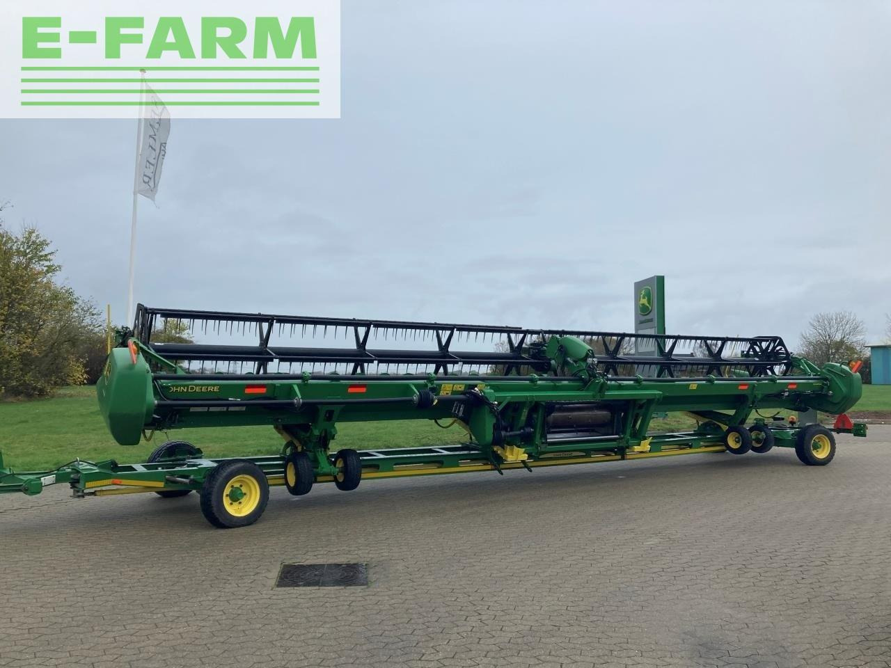 John Deere 640d - Accesorios para cosechadoras de forraje: foto 1 John Deere 640d - Accesorios para cosechadoras de forraje: foto 1