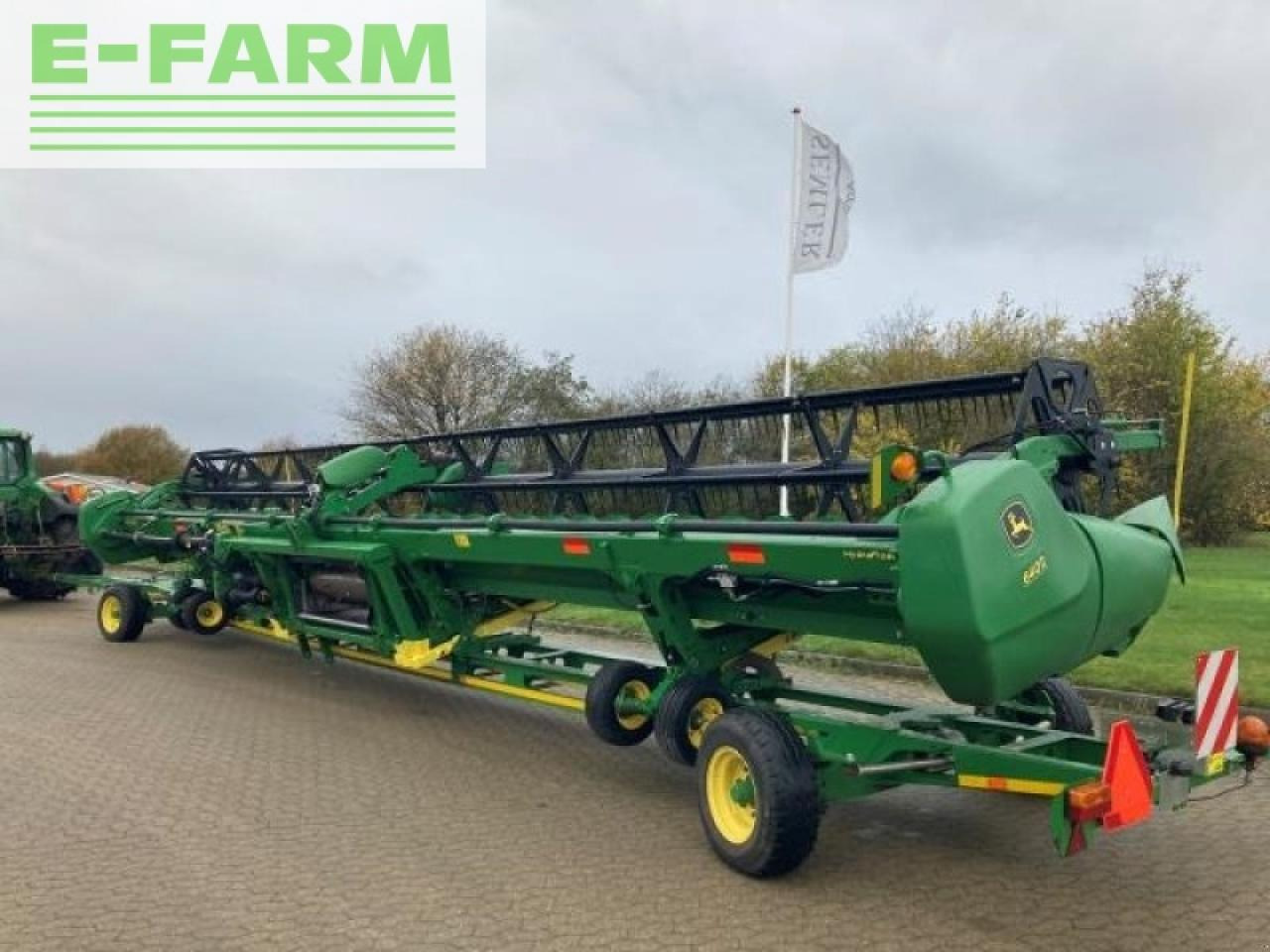 John Deere 640d - Accesorios para cosechadoras de forraje: foto 3 John Deere 640d - Accesorios para cosechadoras de forraje: foto 3