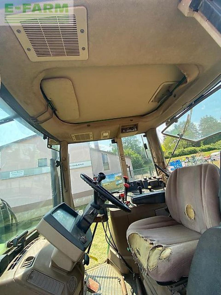 Tractor John Deere 6800 mit frontlader und fronthydraulik: foto 9