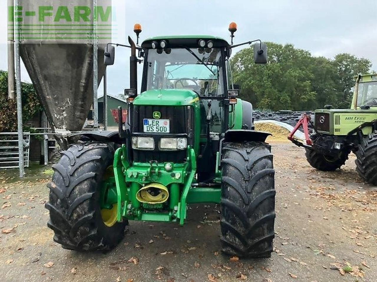 John Deere 6820 premium - Tractor: foto 2 John Deere 6820 premium - Tractor: foto 2