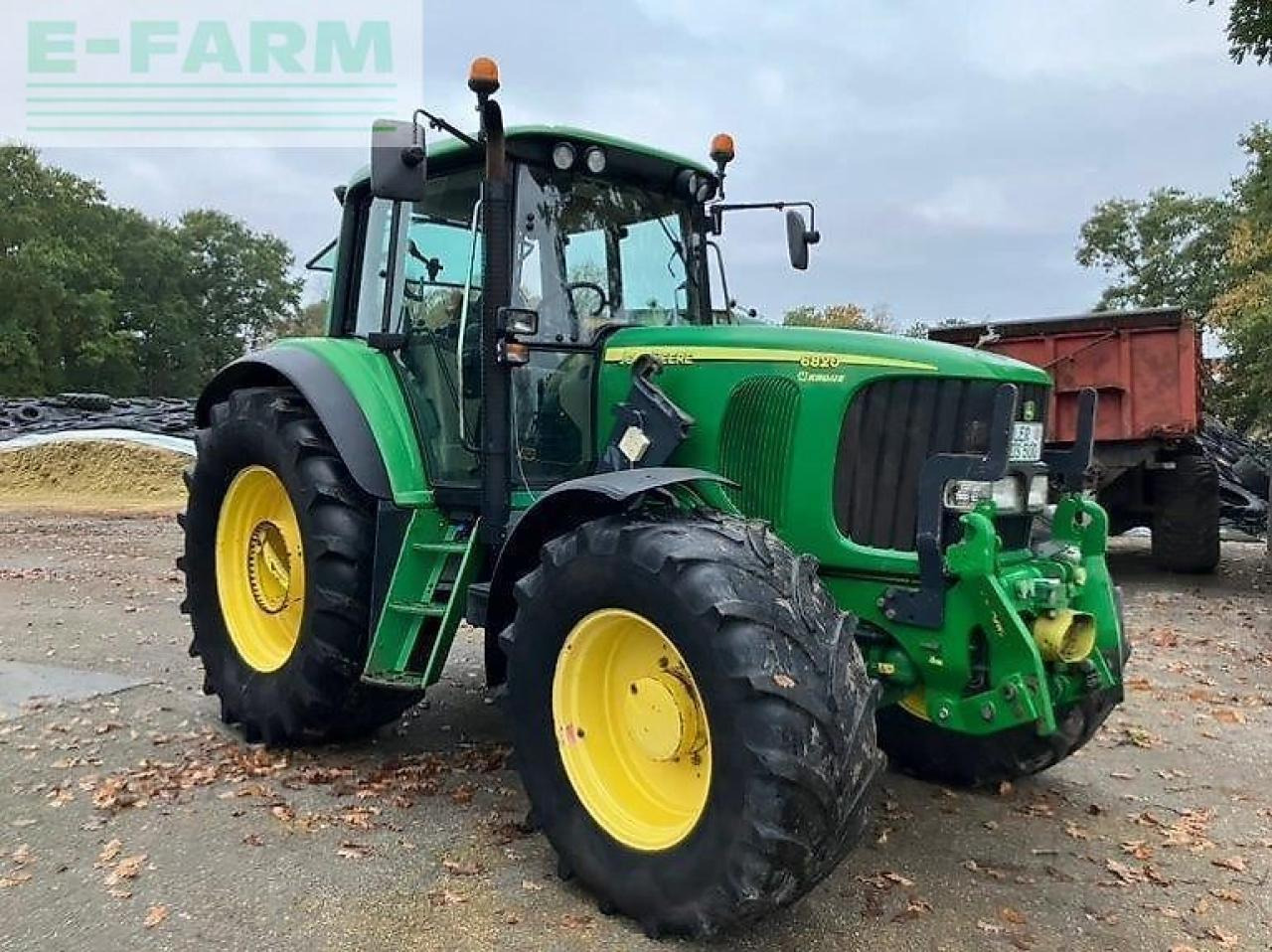 John Deere 6820 premium - Tractor: foto 3 John Deere 6820 premium - Tractor: foto 3