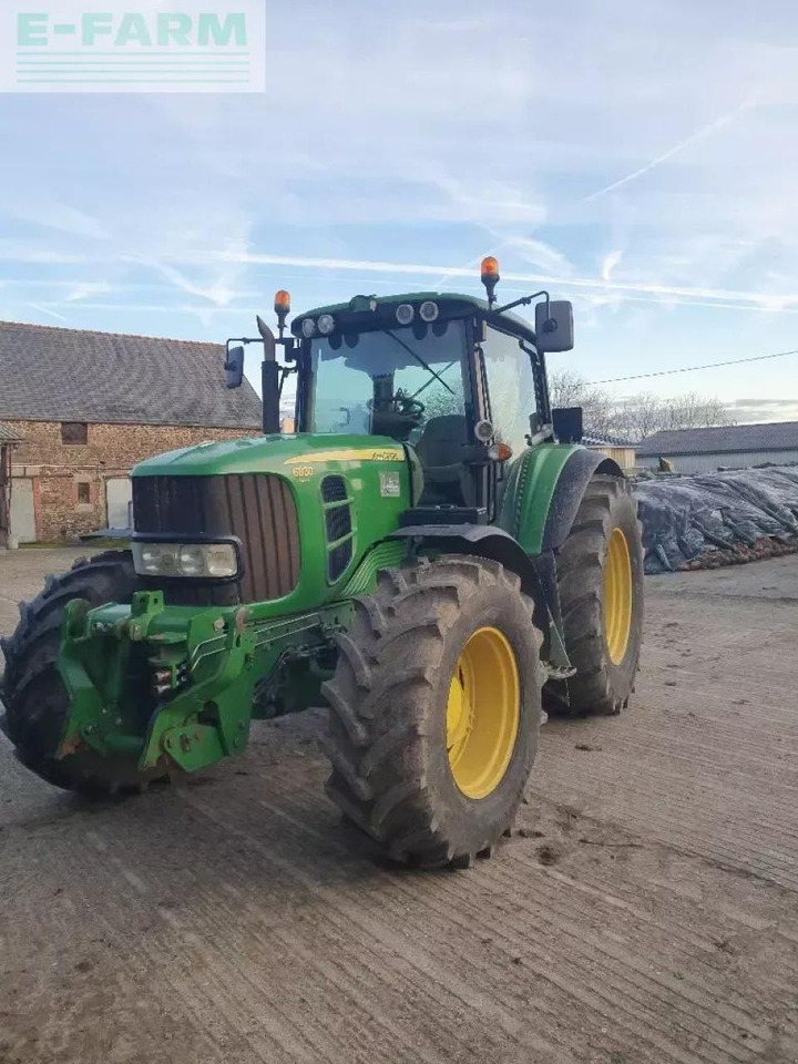 John Deere 6830 premium - Tractor: foto 1 John Deere 6830 premium - Tractor: foto 1