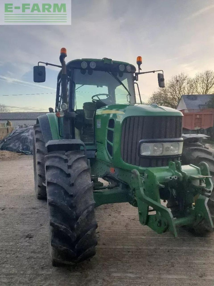 John Deere 6830 premium - Tractor: foto 4 John Deere 6830 premium - Tractor: foto 4