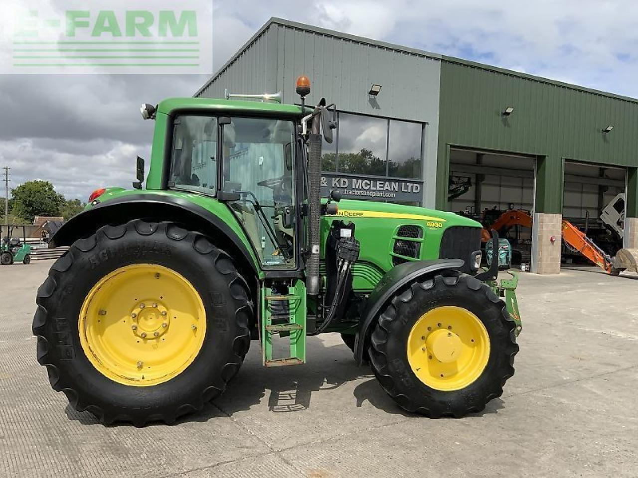 John Deere 6930 premium (st23841) - Tractor: foto 1 John Deere 6930 premium (st23841) - Tractor: foto 1
