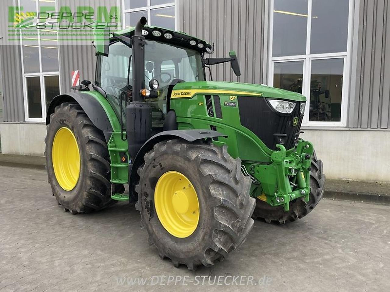 John Deere 6r 175 - Tractor: foto 4 John Deere 6r 175 - Tractor: foto 4