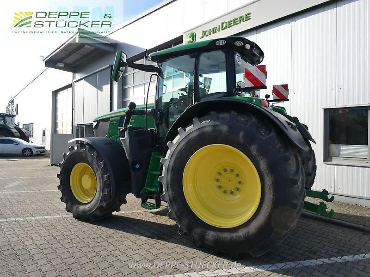 John Deere 6r 175 - Tractor: foto 3 John Deere 6r 175 - Tractor: foto 3