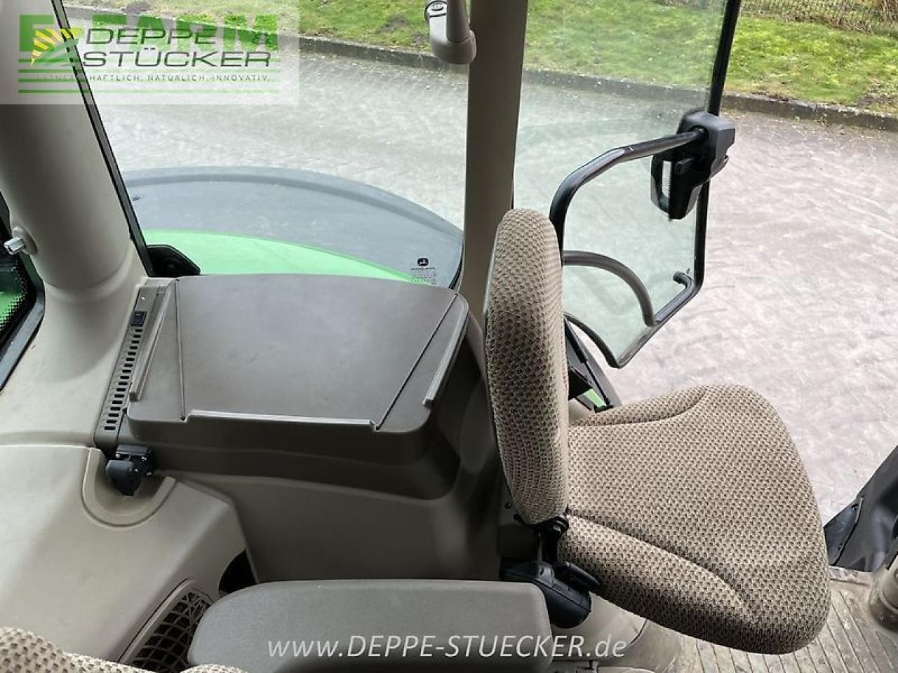 John Deere 6r 175 - Tractor: foto 5 John Deere 6r 175 - Tractor: foto 5