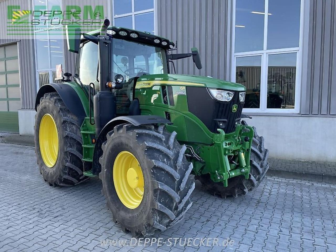 John Deere 6r 175 - Tractor: foto 4 John Deere 6r 175 - Tractor: foto 4