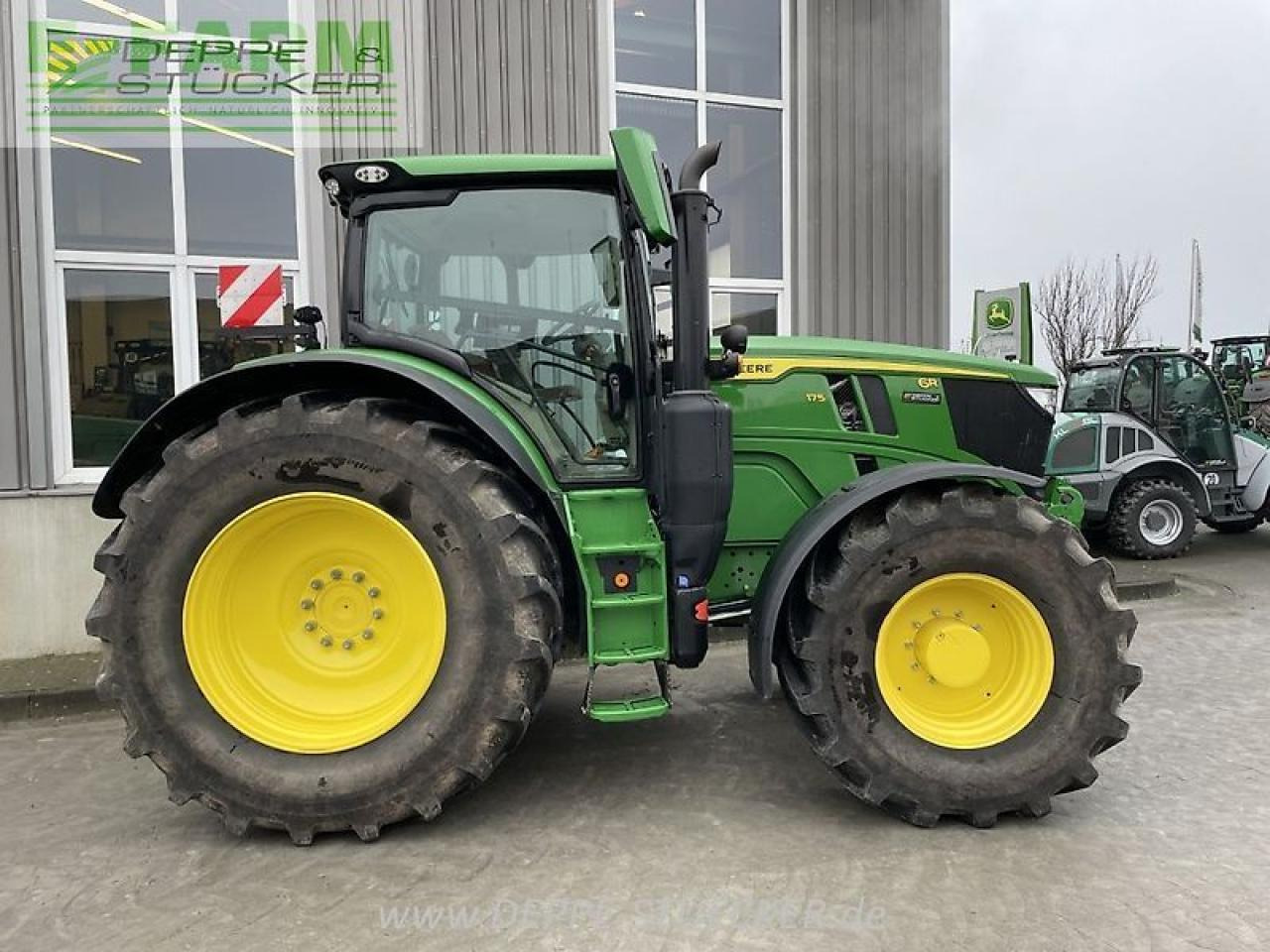 John Deere 6r 175 - Tractor: foto 3 John Deere 6r 175 - Tractor: foto 3
