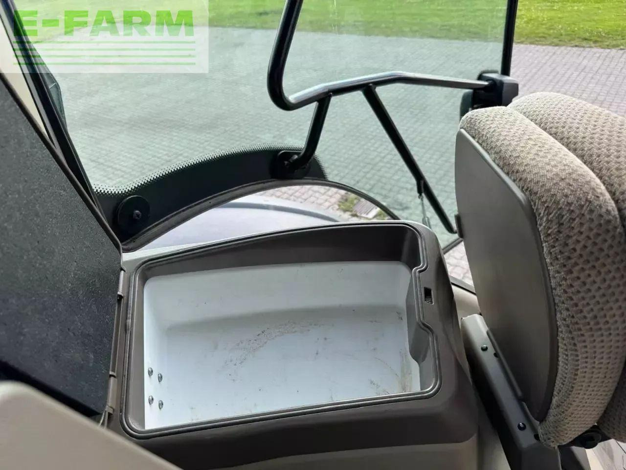 John Deere 6r 250 - Tractor: foto 5 John Deere 6r 250 - Tractor: foto 5