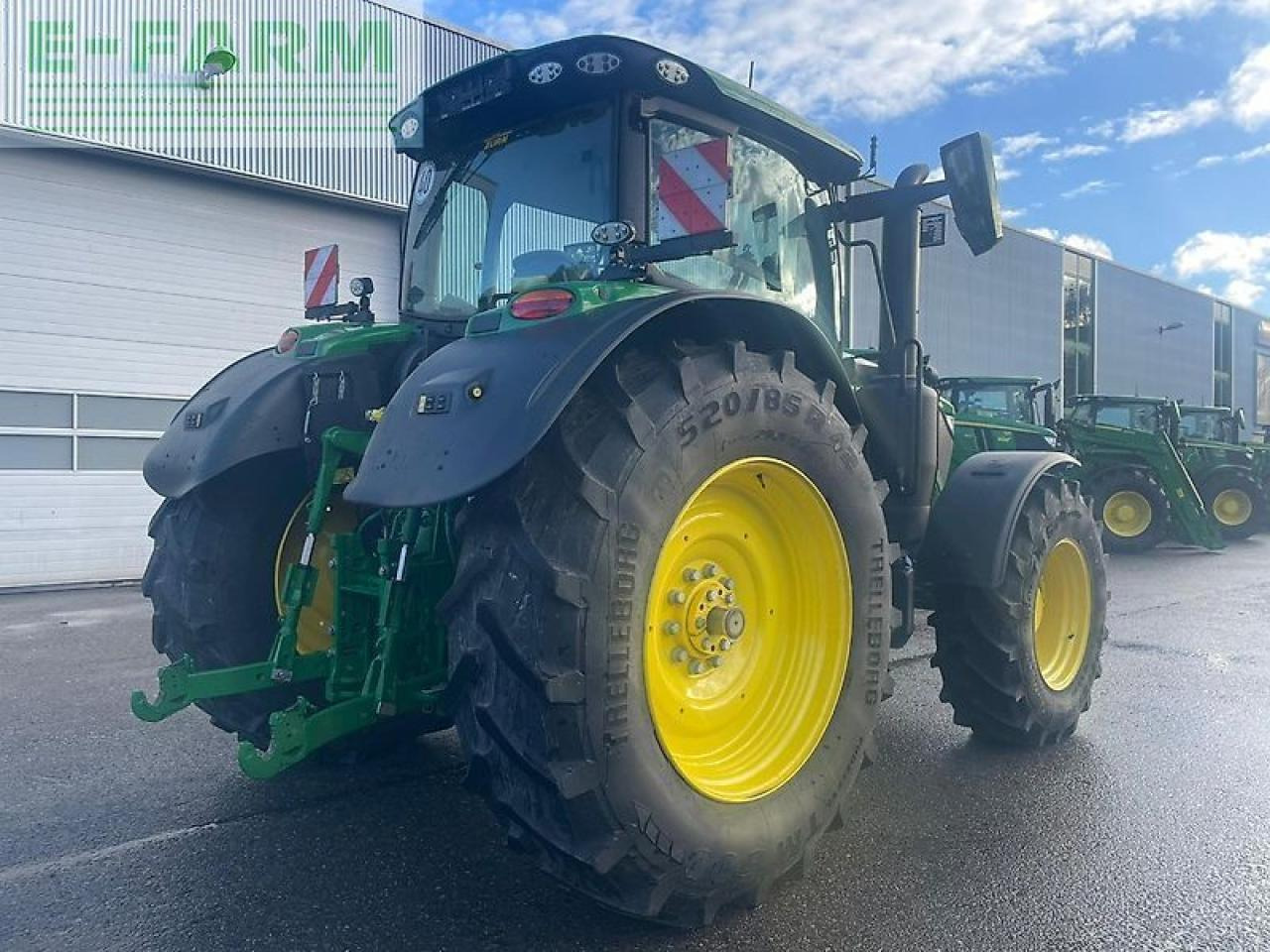 John Deere 6r185 / 6r 185 - Tractor: foto 5 John Deere 6r185 / 6r 185 - Tractor: foto 5