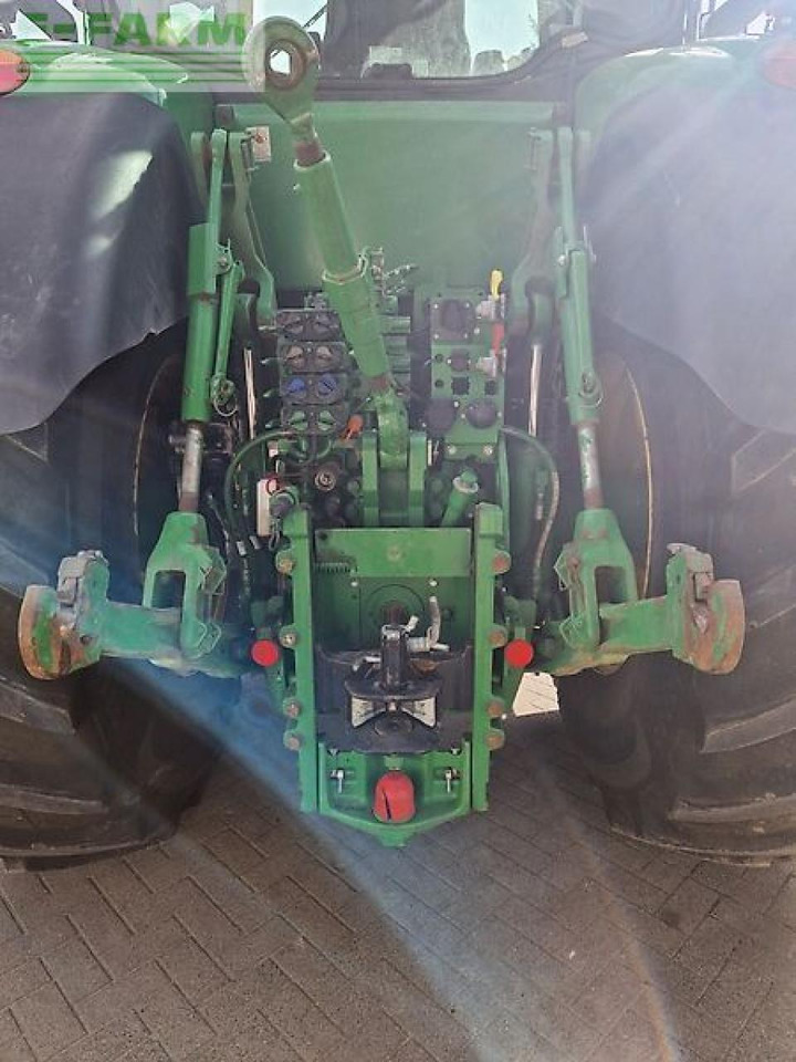 John Deere 7270r my18 ap 50 - Tractor: foto 5 John Deere 7270r my18 ap 50 - Tractor: foto 5