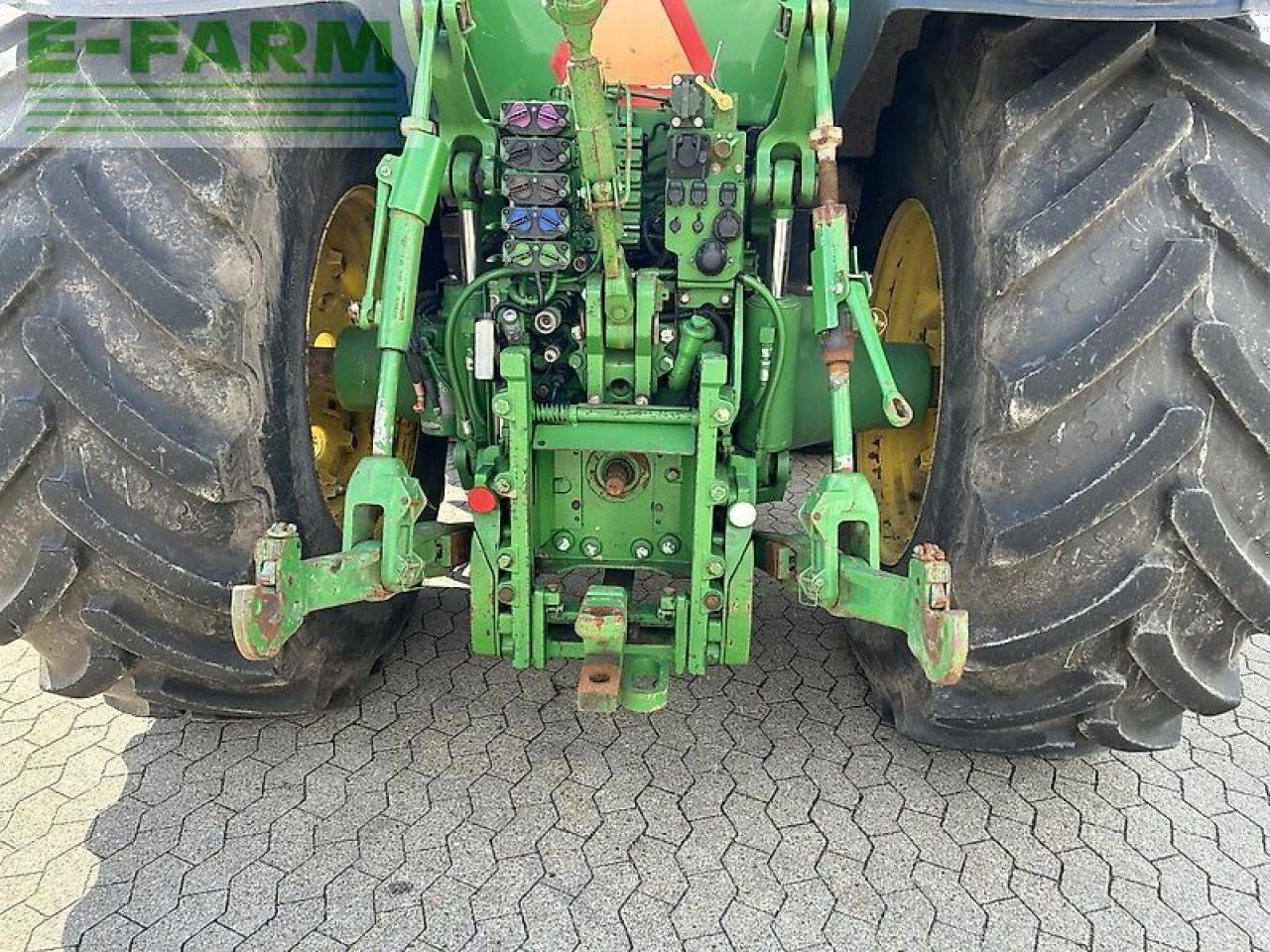Tractor John Deere 7280r: foto 7