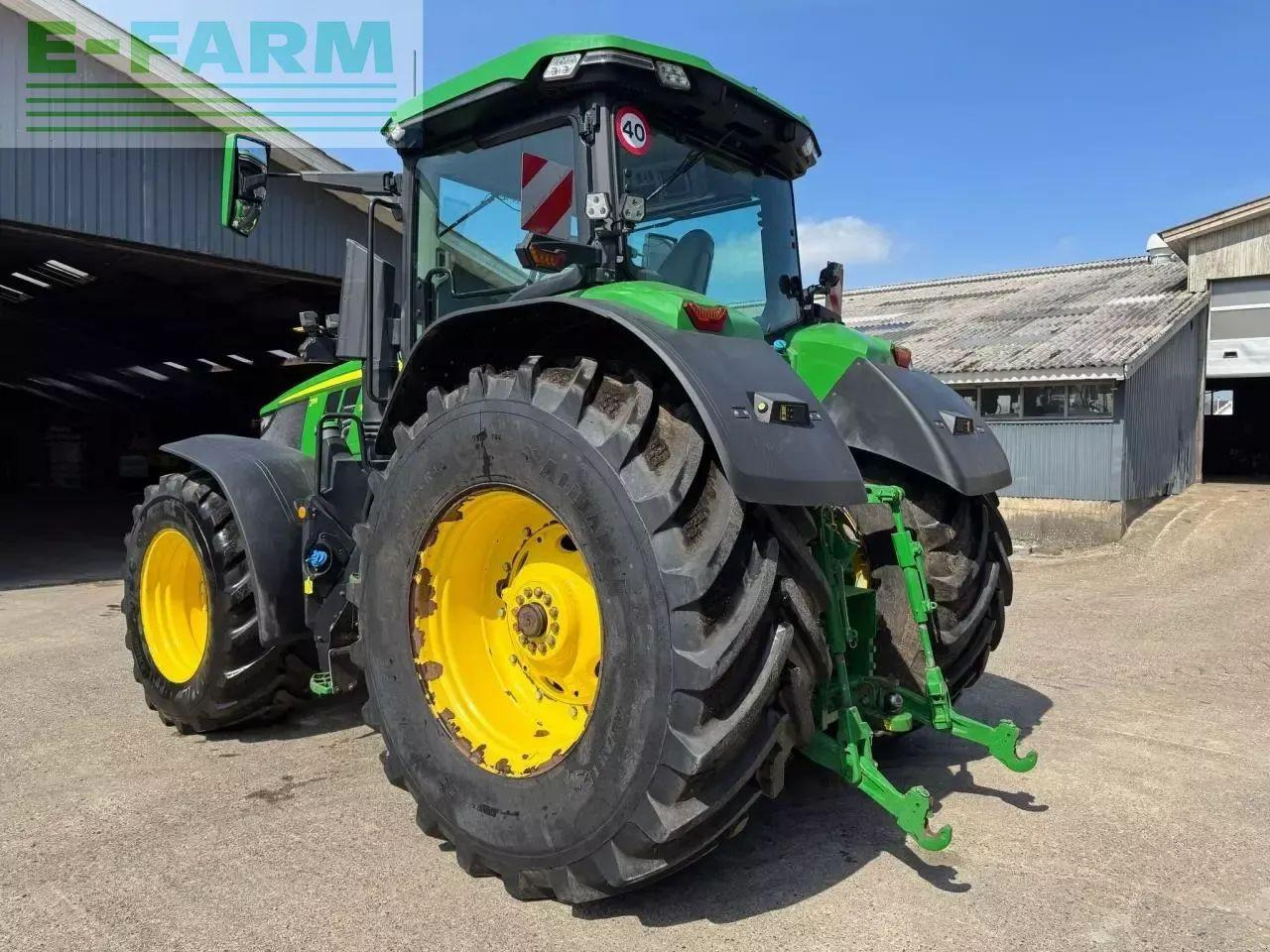 John Deere 7r 350 - Tractor: foto 2 John Deere 7r 350 - Tractor: foto 2