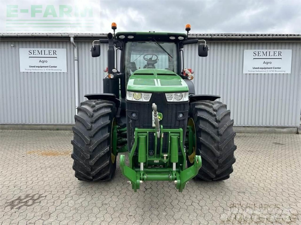 John Deere 8370r - Tractor: foto 1 John Deere 8370r - Tractor: foto 1