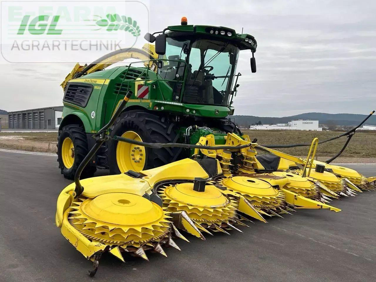 John Deere 9500i - Cosechadora de forraje: foto 2 John Deere 9500i - Cosechadora de forraje: foto 2