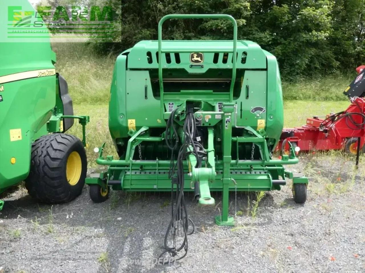 John Deere f441 m - Empacadora de pacas cuadradas: foto 2 John Deere f441 m - Empacadora de pacas cuadradas: foto 2