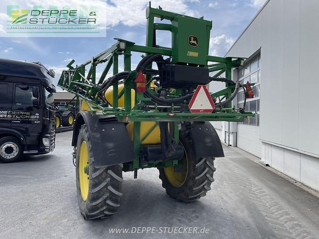 John Deere m740i (my14) - Pulverizador arrastrado: foto 3 John Deere m740i (my14) - Pulverizador arrastrado: foto 3