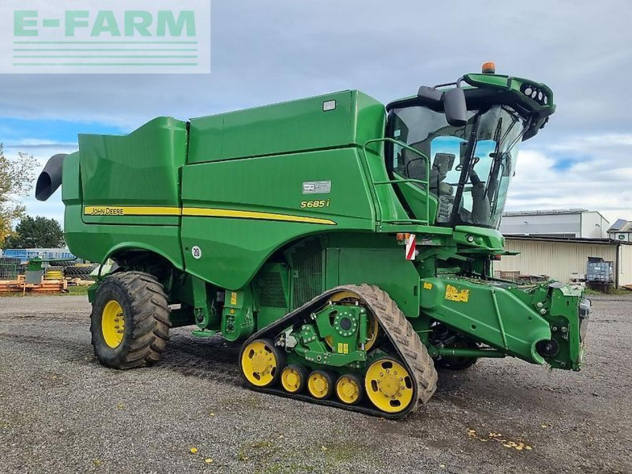 John Deere s685i my16 prod 20 - Cosechadora de granos: foto 1 John Deere s685i my16 prod 20 - Cosechadora de granos: foto 1