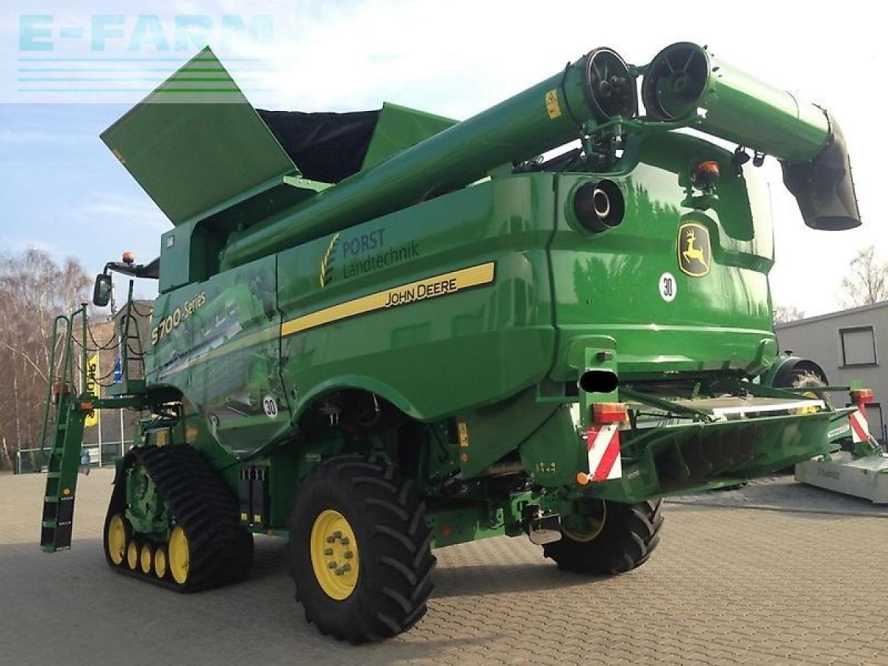 John Deere s780 i mit 630x schneidwerk - Cosechadora de granos: foto 3 John Deere s780 i mit 630x schneidwerk - Cosechadora de granos: foto 3