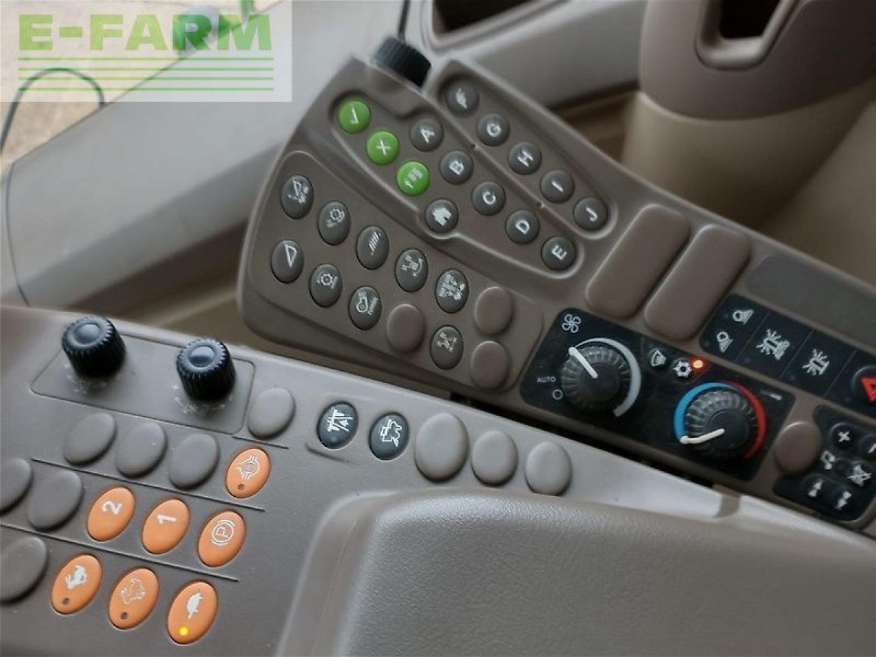 John Deere t660 my18 prod 20 - Cosechadora de granos: foto 5 John Deere t660 my18 prod 20 - Cosechadora de granos: foto 5