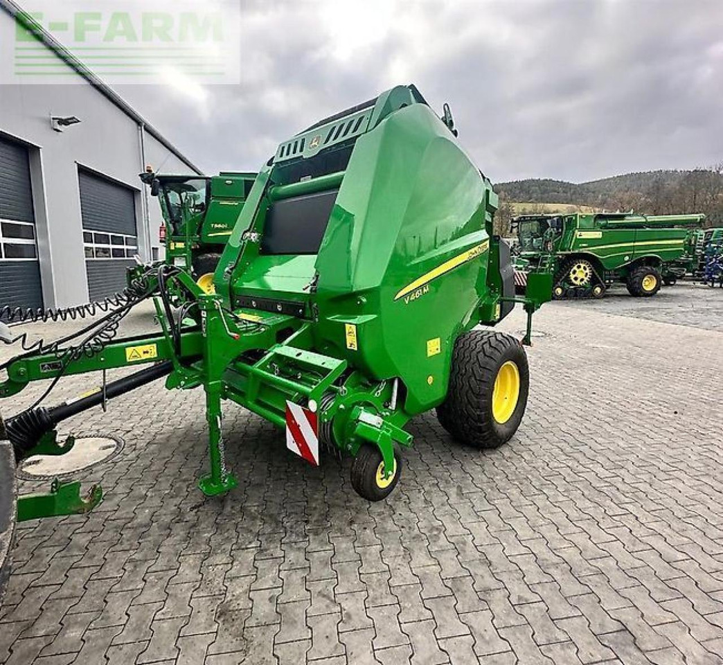 John Deere v461m - Empacadora de pacas cuadradas: foto 1 John Deere v461m - Empacadora de pacas cuadradas: foto 1