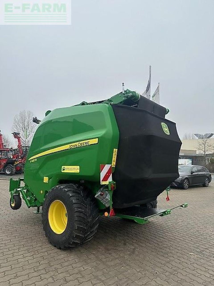 John Deere v461r - Empacadora de pacas cuadradas: foto 3 John Deere v461r - Empacadora de pacas cuadradas: foto 3